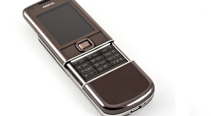 Nokia 8800 cực chất với vẻ ngoài bí ẩn