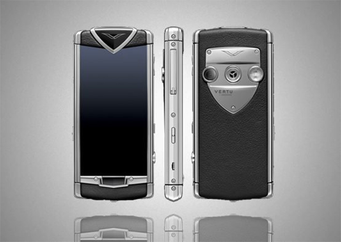 Vertu Constellation Touch 03