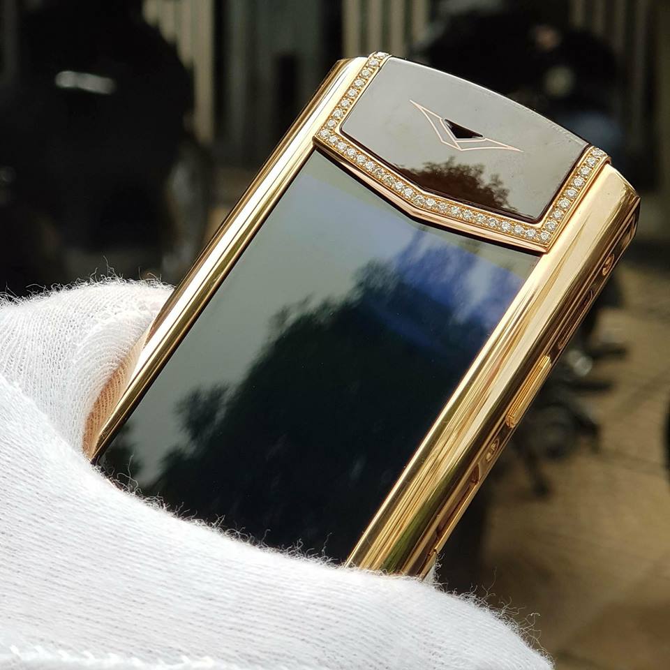 Vertu-Signature-S-Concorde-Rose-Gold-Bespoke