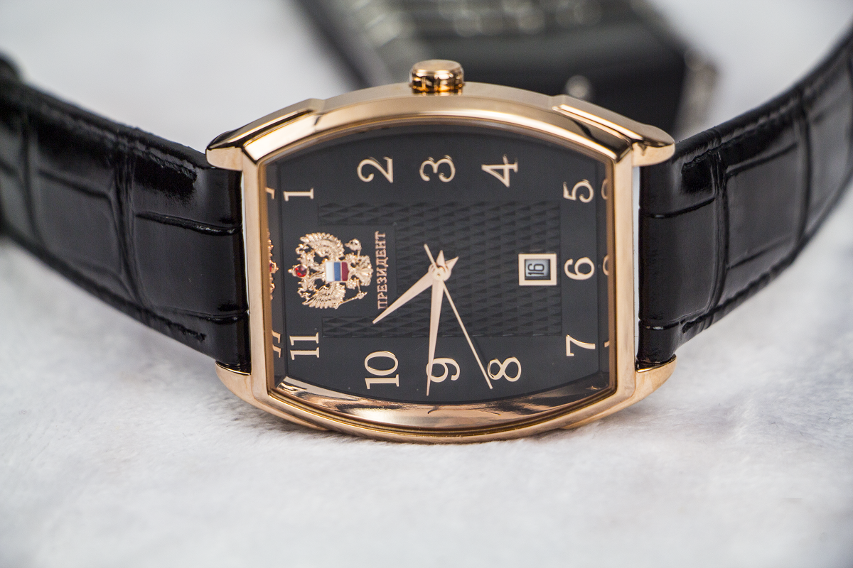 Đồng hồ Poljot President Oval Demi Black